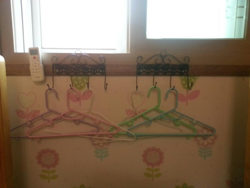 Gyeongju Friend Guesthouse חדר תמונה