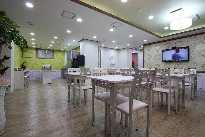 Gyeongju Friend Guesthouse מראה חיצוני תמונה