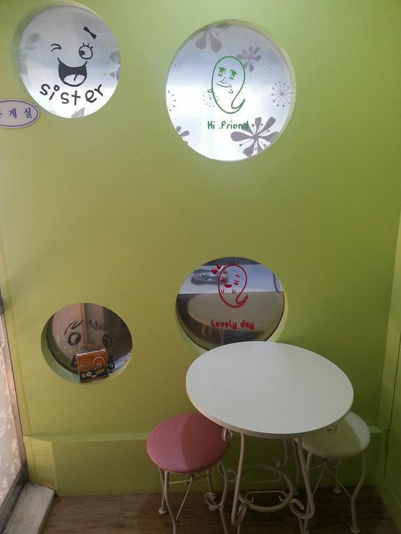 Gyeongju Friend Guesthouse מראה חיצוני תמונה