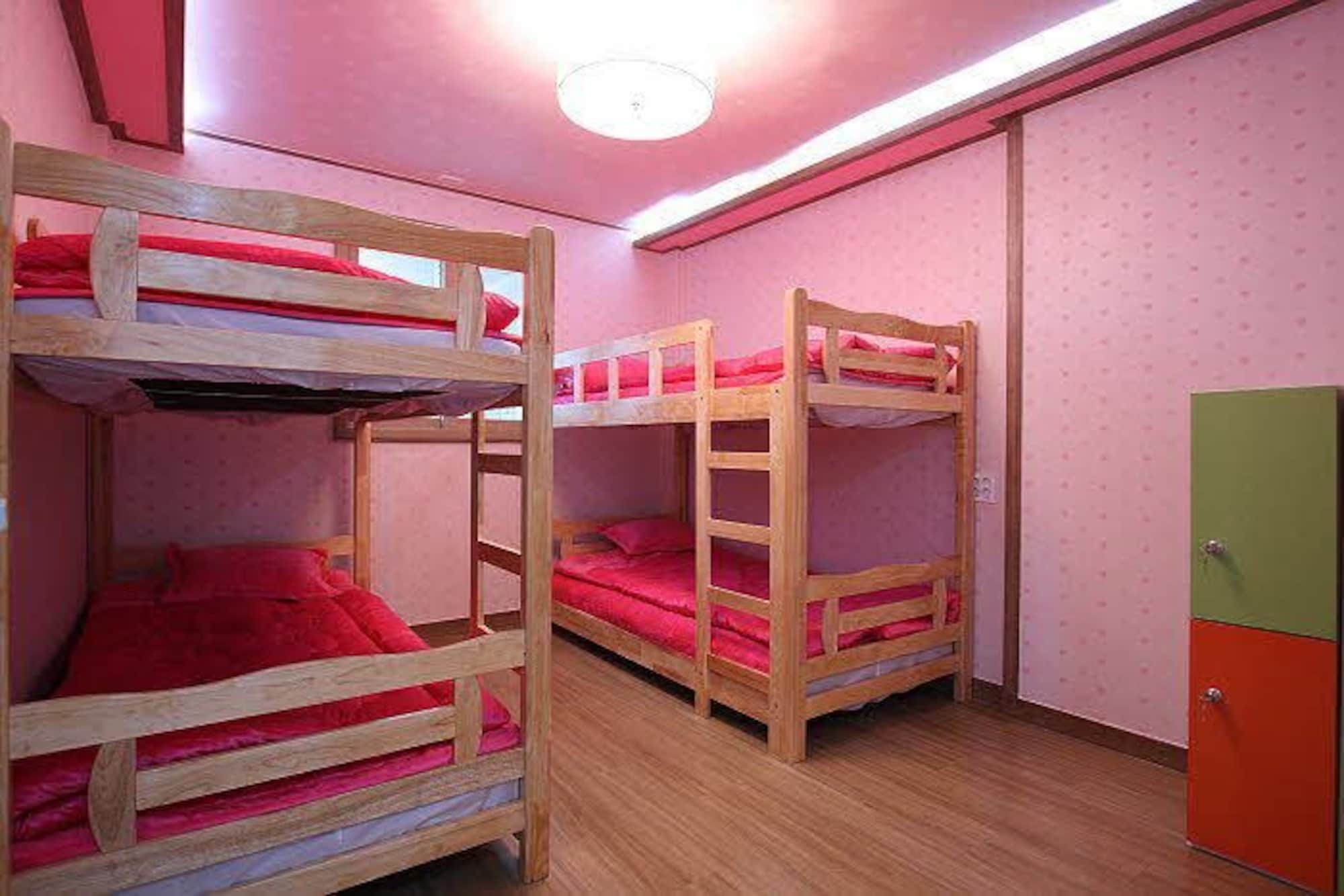 Gyeongju Friend Guesthouse מראה חיצוני תמונה
